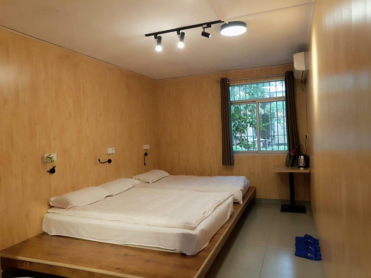 Dong Shan Gaga Hostel Guangzhou Buitenkant foto