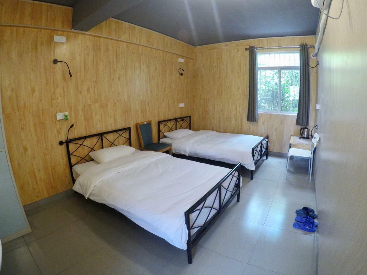 Dong Shan Gaga Hostel Guangzhou Buitenkant foto